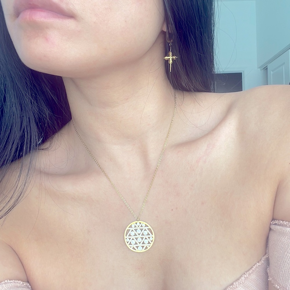 Swarovski gold and crystal circle pendant necklace